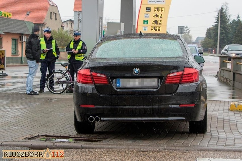 Wypadek z udziałem BMW i rowerzysty w Kluczborku.