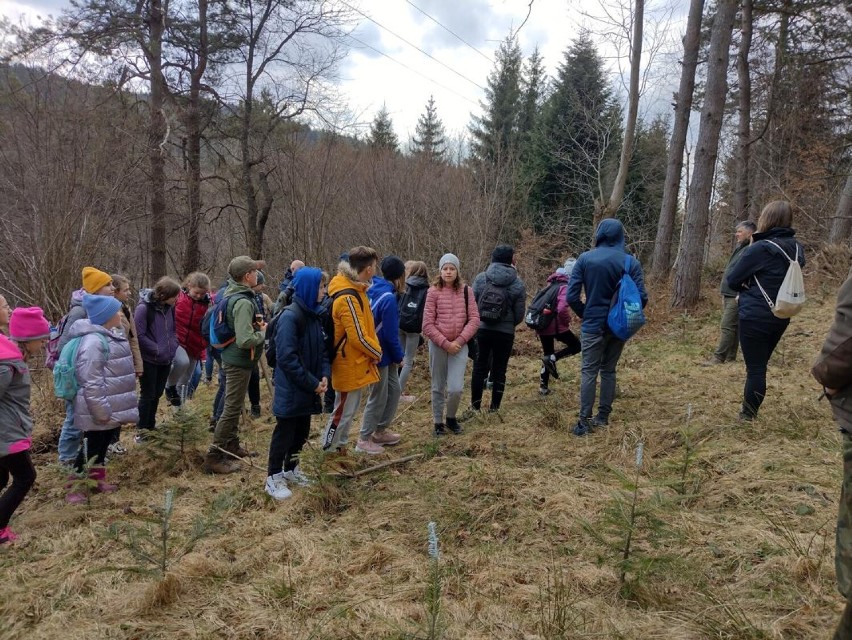 Warsztaty edukacyjno – terenowe w Radocynie