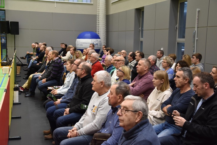 Mecz Złotek i BKS Stal Bielsko-Biała zainaugurował działalność nowej hali Akademii Techniczno - Humanistycznej w Bielsku-Białej (ZDJĘCIA)