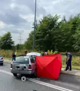 Tragiczny wypadek na granicy Krakowa. Zginął motocyklista. Są utrudnienia w ruchu