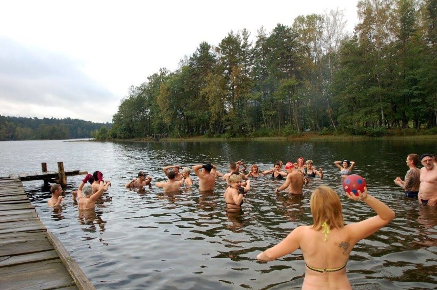 Wejherowski Klub Morsów rozpoczął sezon zimowych kąpieli
