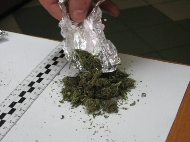 Narkotyki w Jastrzębiu: tym razem wpadła 20-letnia dziewczyna z marihuaną