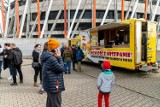 Białystok. Zlot Food Trucków w Białymstoku. Przez weekend masz okazję spróbować dań z całego świata. Zobacz, co możesz spróbować