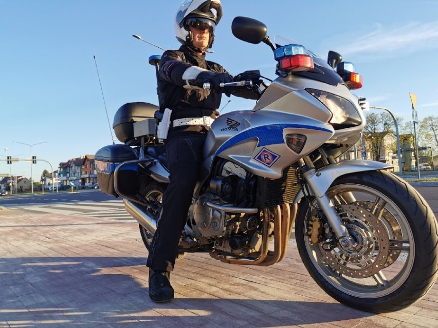 Łomża. W policji miłośnicy motocykli łączą służbę z pasją 