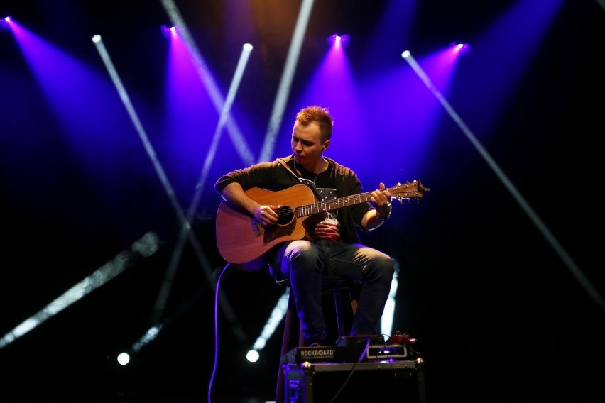 Leszno. Wojciech Frąckowiak wygrał międzynarodowy gitarowy konkurs - Warsaw Fingerstyle Festival 2020 [ZDJĘCIA] 