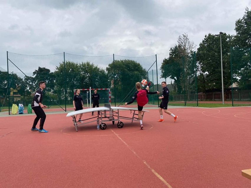 Teqball Team Władysławowo w akcji: prężnie reprezentują ziemię pucką na zawodach w Polsce i za granicą