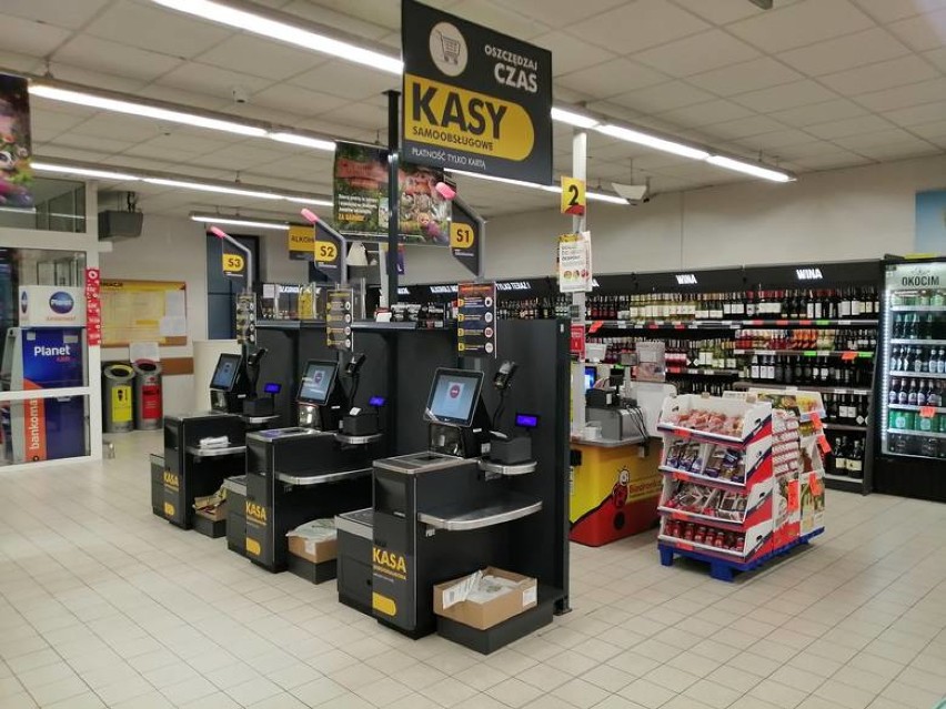 Coraz częściej ludzi zastępują automaty.
Tesco czy ostatnio...