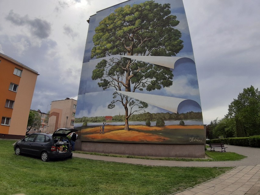 Mural w Szczecinku w całej okazałości. Podoba się Wam? [zdjęcia]