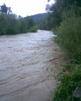 Dolny Śląsk: Rośnie poziom wody w rzekach, przekroczony stan alarmowy na Miedziance