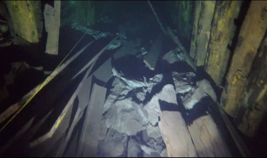 Kowary: Rekord głębokości nurkowania jaskiniowego został pobity ZDJĘCIA, FILM