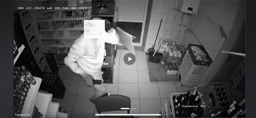 Zuchwała kradzież w sklepie! Sprawca ukradł papierosy i alkohol