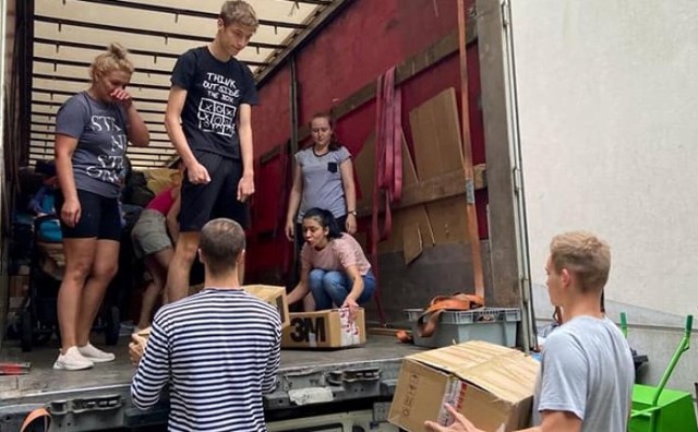 Kolejny raz ze Zduńskiej Woli wyjechały dary do Ukrainy