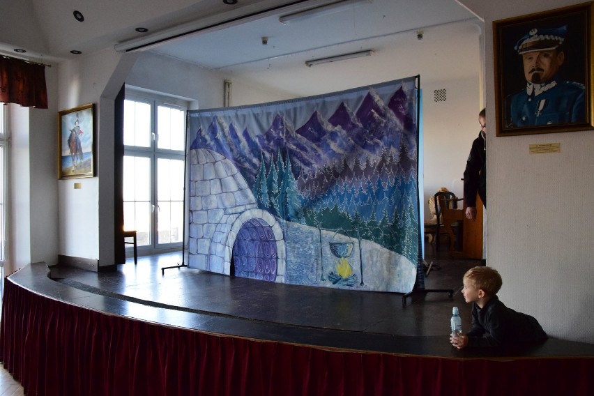 We Władysławowie ze sztuką Anaruk w Grenlandii wystąpił objazdowy teatr Blaszany Bębenek 