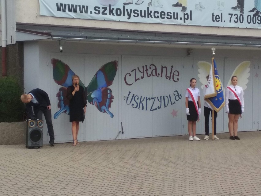 Nowy mural w szkole im. Kawalerów Orderu Uśmiechu