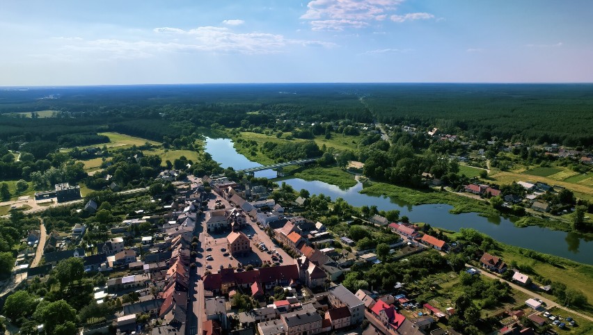 Powiat szamotulski. Obrzycko z lotu ptaka zachwyca [ZDJĘCIA]