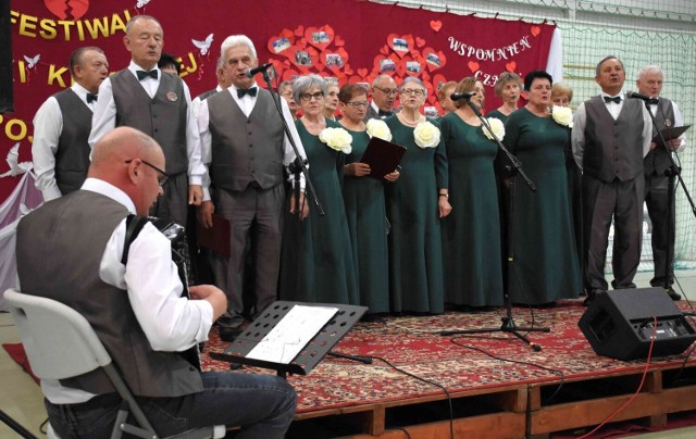 Już po raz jedenasty Rojewo było gospodarzem Festiwalu Piosenki Kresowej. Impreza, jak zwykle, cieszył się dużym zainteresowaniem