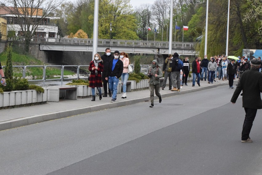 Protest na granicy w Cieszynie. Ludzie domagają się pilnych decyzji rządu [ZDJĘCIA]