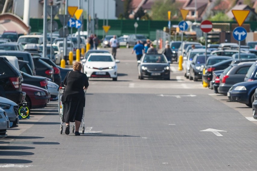 Sklepy otwarte w niedziele maj 2018. Sklepy otwarte czy...