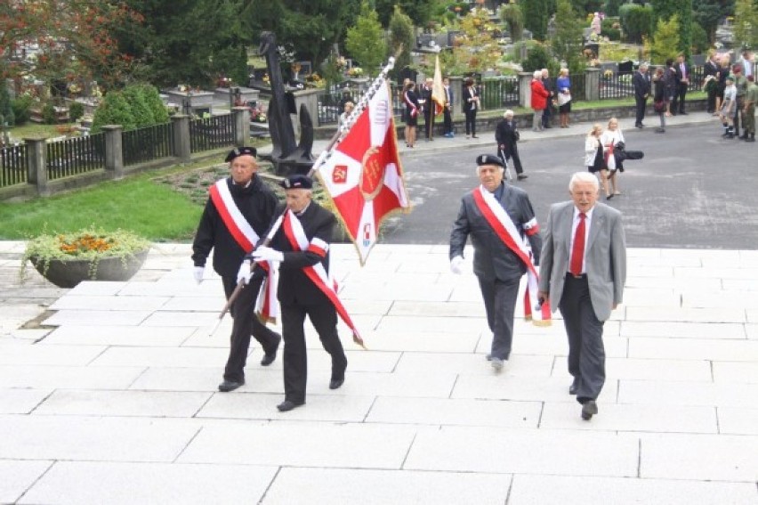 Uczcili 75 rocznicę wybuchu II wojny światowej

W...