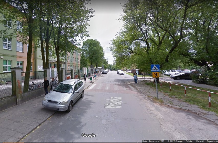 Ulica Wiejska w Tomaszowie do remontu. Są pieniądze na modernizację ZDJĘCIA