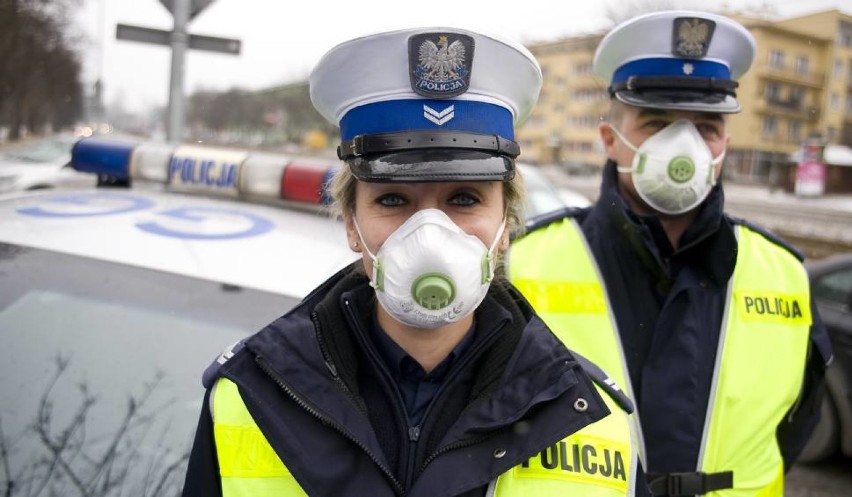 Policjanci z Rybnika pracują w smogu. Należy im się dodatkowy urlop?