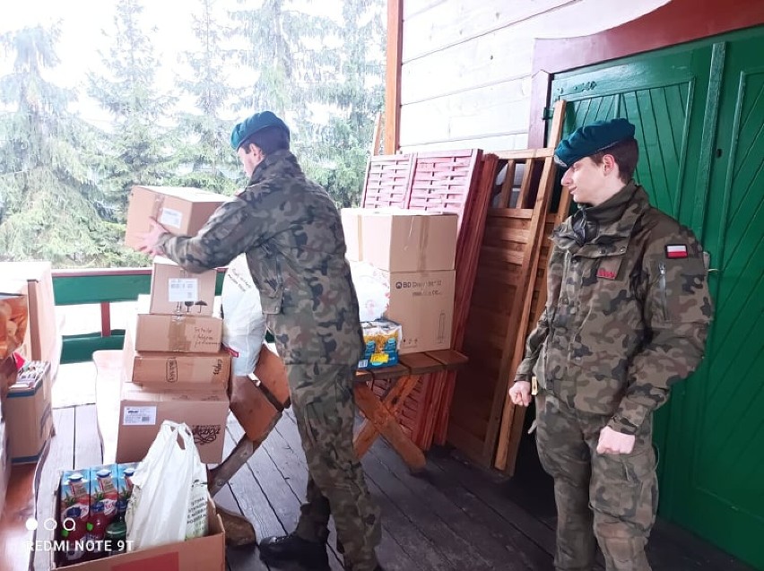 Zbiórka darów dla mieszkańców Ukrainy zorganizowana przez...