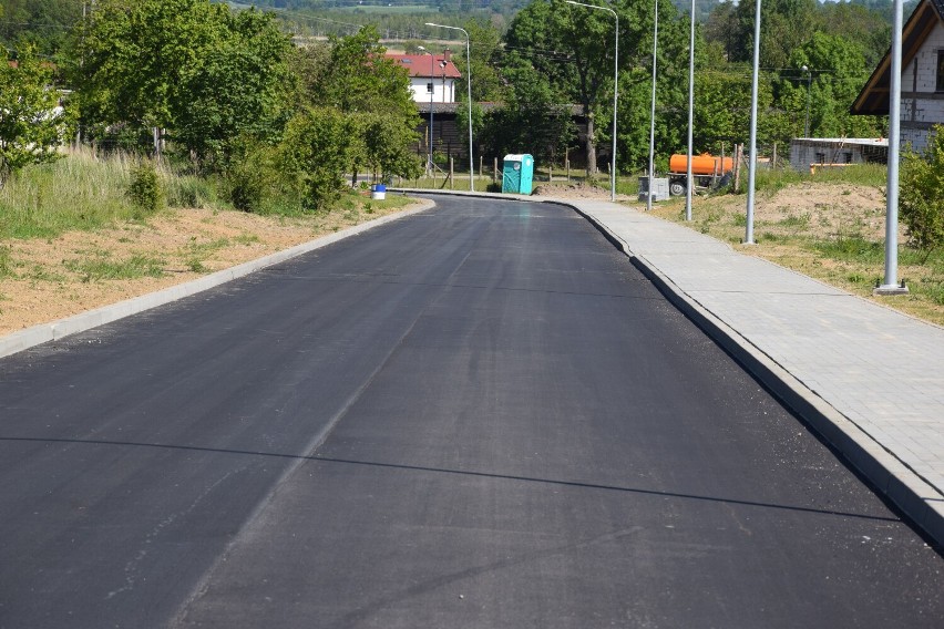 Szczecinkowi przybyła nowa ulica. Zupełnie nowa i na peryferiach, ale potrzebna [zdjęcia]