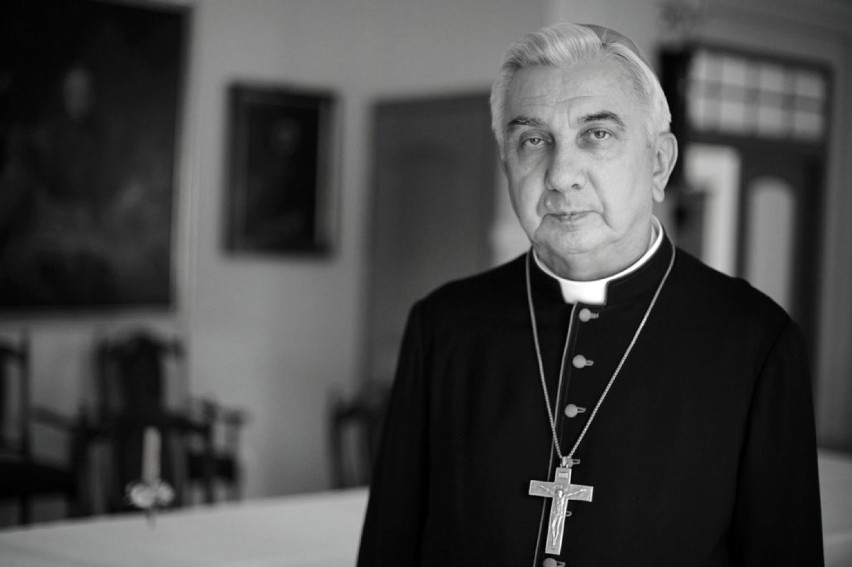 Arcybiskup Wojciech Ziemba pochodził z diecezji tarnowskiej,...