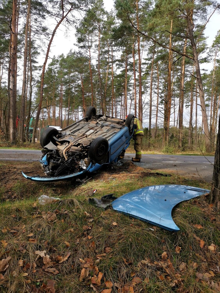 Pijany 27-latek dachował w Urszulewie koło Rypina. Zobacz zdjęcia