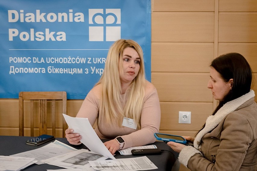 Wałbrzych: Otwarto punkt pomocy uchodźcom z Ukrainy (ZDJĘCIA i FILM)