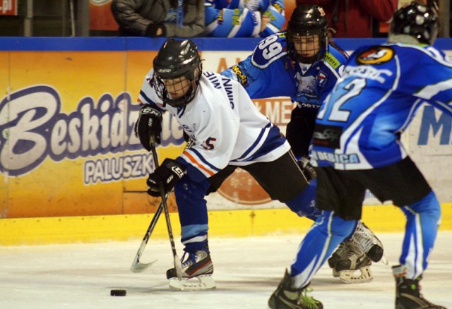 Żacy UKH Unia Oświęcim zajęli 4. miejsce w hokejowych mistrzostwach Polski, powtarzając wynik sprzed roku.
