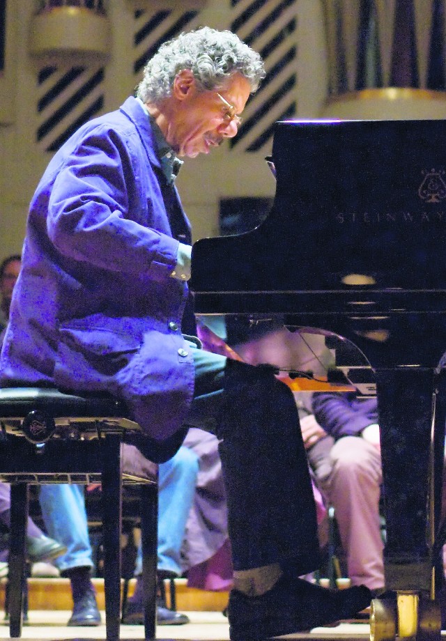 Chick Corea z zespołem rozgrzeje publiczność w hali Wisły