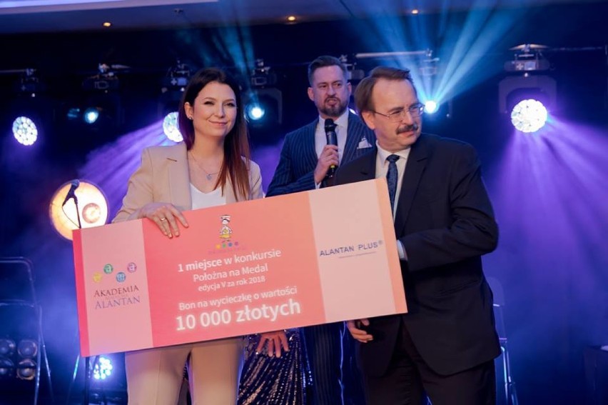 Renata Lustyk z Inowrocławia odebrała nagrody w plebiscycie "Położna na medal” [zdjęcia]