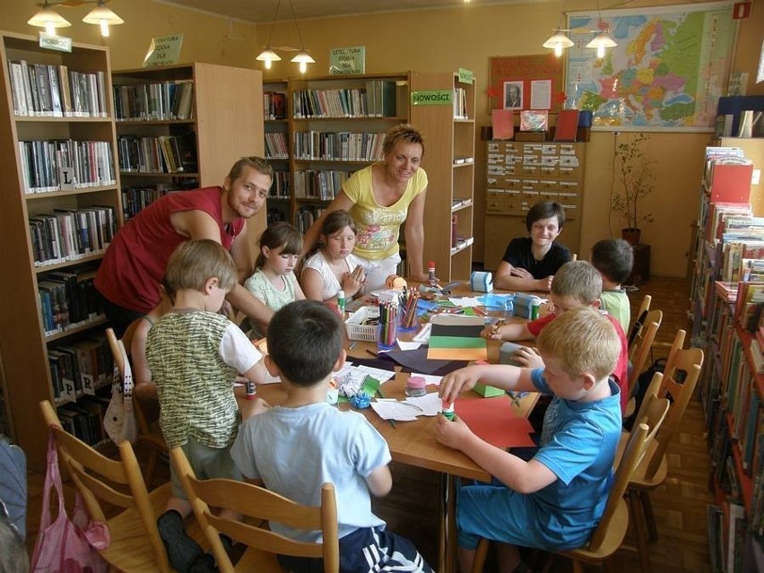 Biblioteka w Lublińcu: Zajęcia plastyczne w filii nr 3