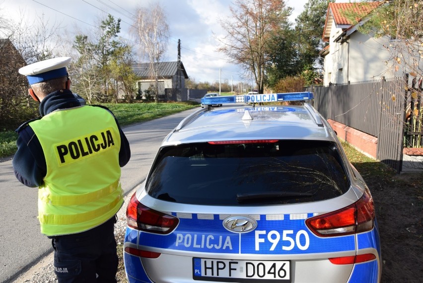 Policja kontrolowała prędkość w Skierniewicach i powiecie. Posypały się mandaty [ZDJĘCIA]