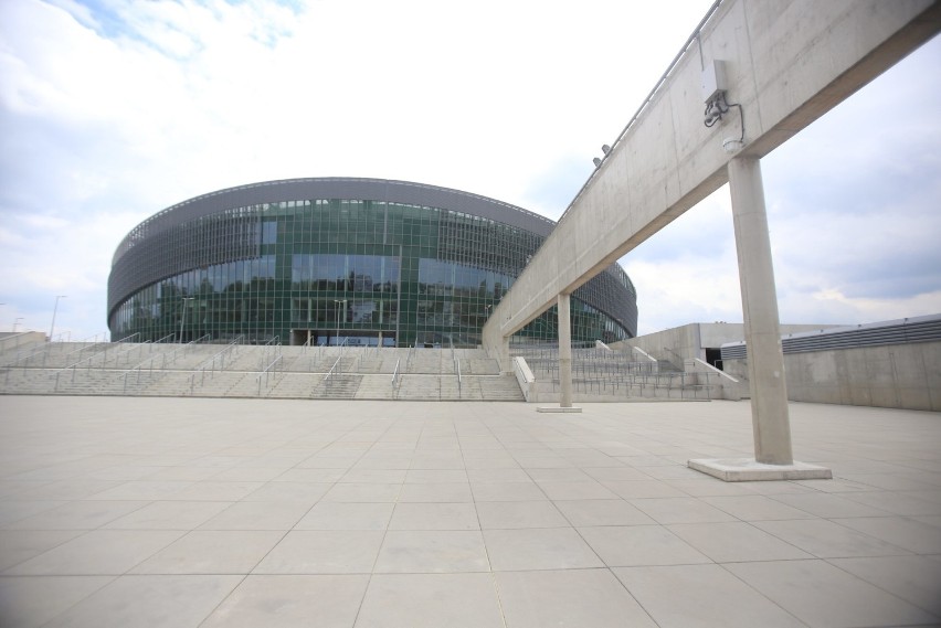 Arena Gliwice:

Widownia łącznie dla ponad 17 tys osób (w...