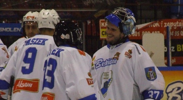 Michał Fikrt (z prawej) zostanie w Unii na kolejny sezon.
