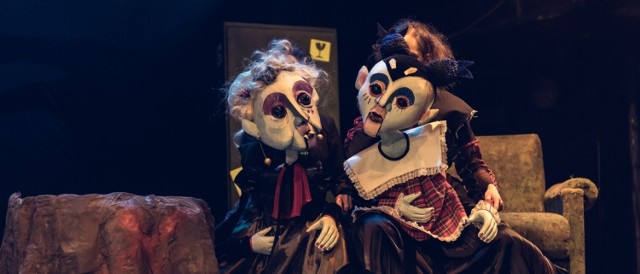 27 sierpnia o godz. 16:30 w Teatrze "Maska" odbędzie się spektakl "Księżycowe opowieści". 

"Księżycowe opowieści" to musical o strachu i przyjaźni na przekór społecznym oczekiwaniom.