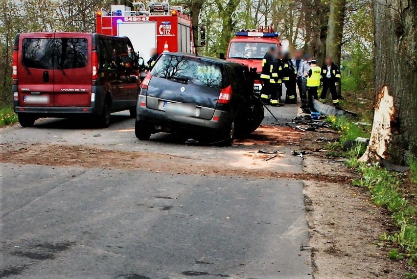 Policjanci wyjaśniają okoliczności wypadku w Gogolewie niedaleko Gniewa