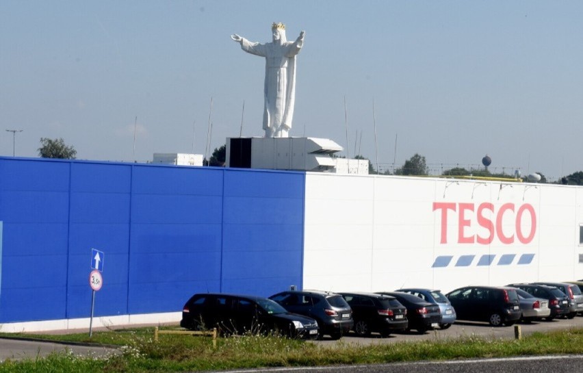 Zamknięto sklep Tesco w Świebodzinie.