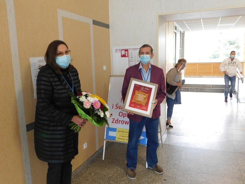 Złote Serce dla personelu wałbrzyskiego szpitala i wszystkich, którzy włączają się do walki z koronawirusem