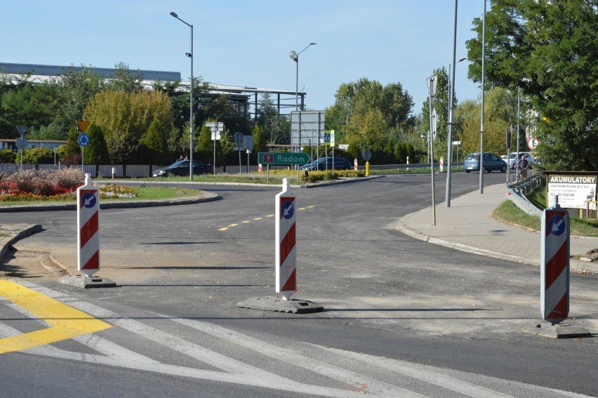 Uwaga kierowcy! Od środy kolejne zmiany na Rondzie Republiki Ostrowieckiej [ZDJĘCIA]