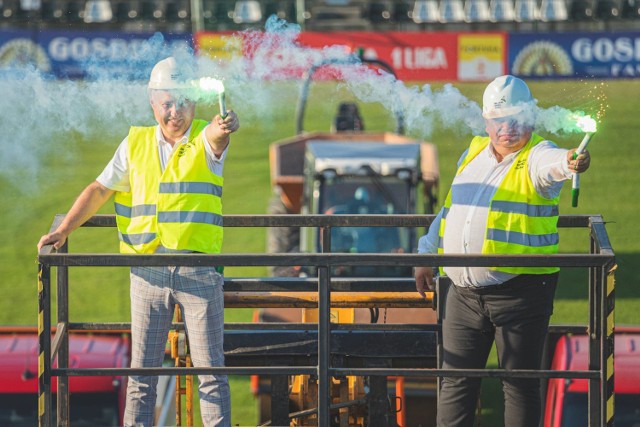 Umowa podpisana. Grupa Blackbird może zaczynać budowę stadionu Sandecji