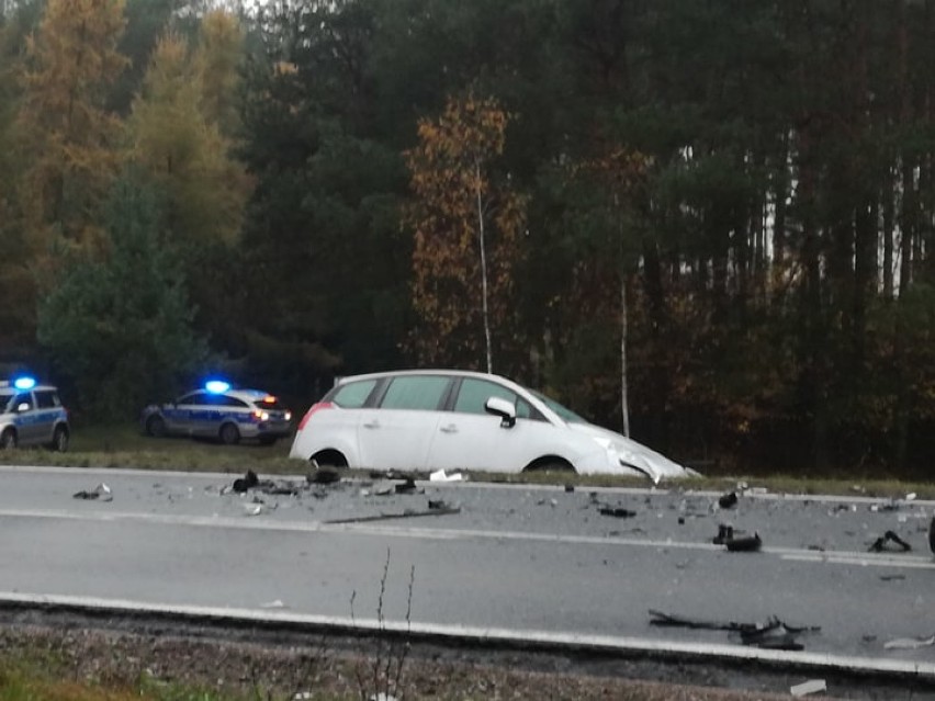 Deniski. Wypadek na drodze krajowej nr 19. Zderzenie dwóch samochodów osobowych