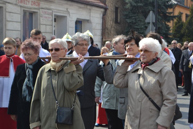 Pleszew uczcił pamięć Jana Pawła II drogą krzyżową