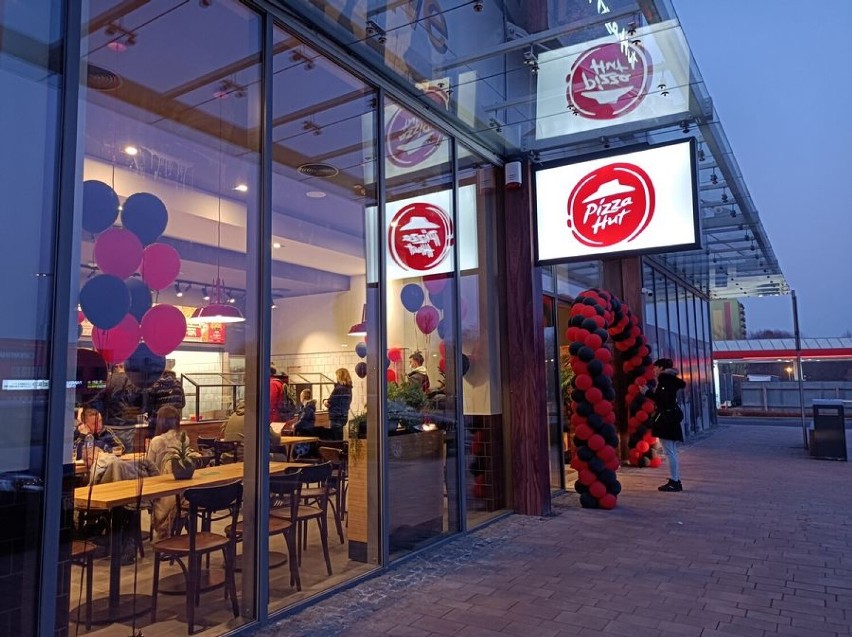 Wałbrzych: Pizza Hut otworzyła restaurację na Podzamczu.