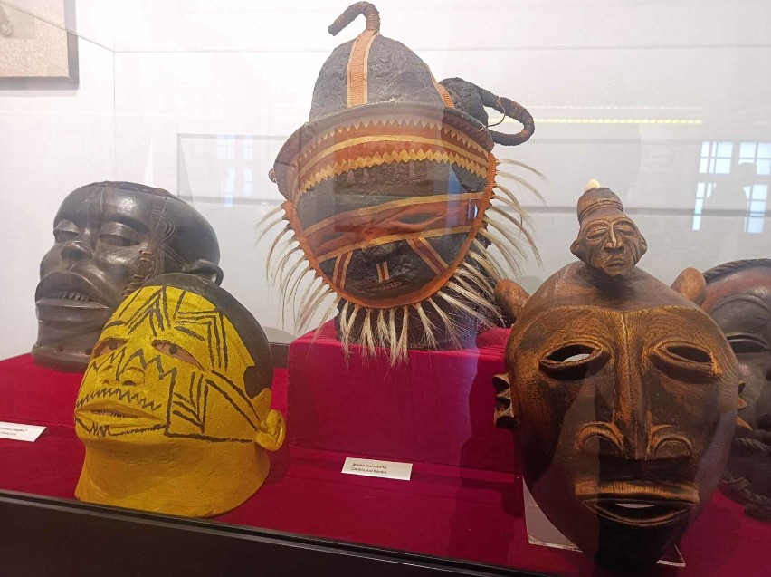 Wystawa "Afryka - tajemnice Czarnego Lądu" w Muzeum Ziemi Wieluńskiej. Ruszyły warsztaty dla dzieci towarzyszące ekspozycji 