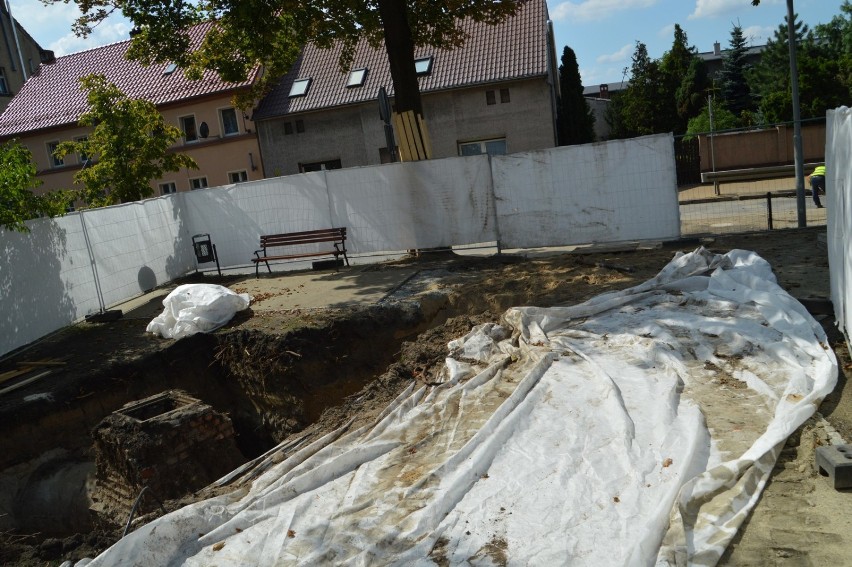 Archiwalne zdjęcia z prac nad powstawaniem zbiornika i remontu kanalizacji