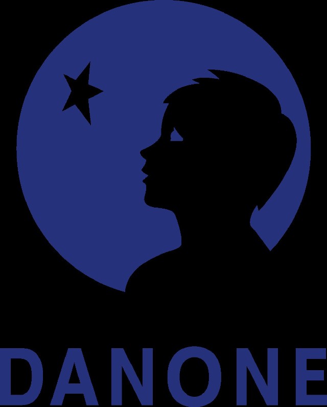 Logo Danone przyjazny mamom