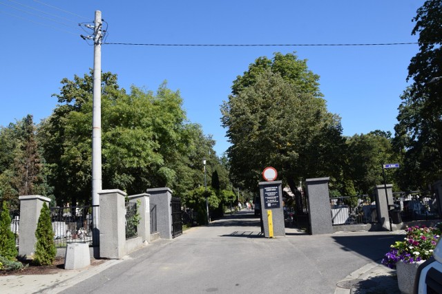 Część chodników, które będą remontowane prowadzi do cmentarza komunalnego przy ul. Wandy w Nowej Soli.